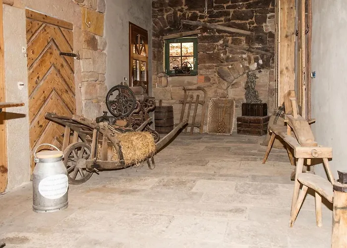 Naturhof-papiermühle 2 Bett-zimmer Rosenrot * Bollberg